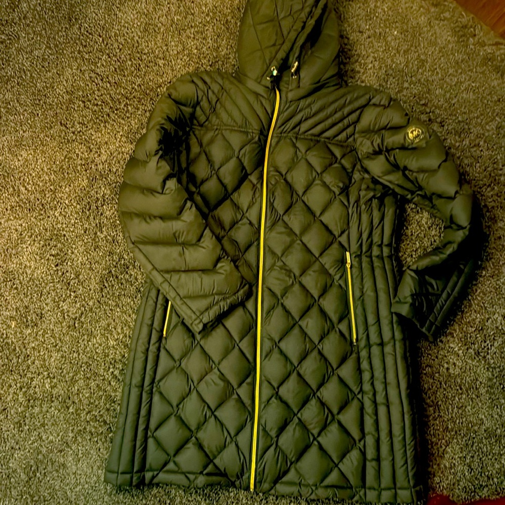 🍁🍂🥮MICHAEL KORS JACKET. LIKE NEW!🍁🥮